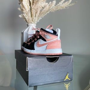 Jordan 1 Mid td size 5c